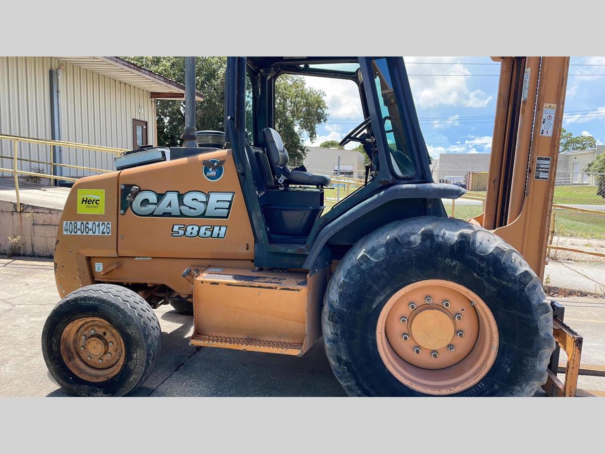 2013 Case 586H