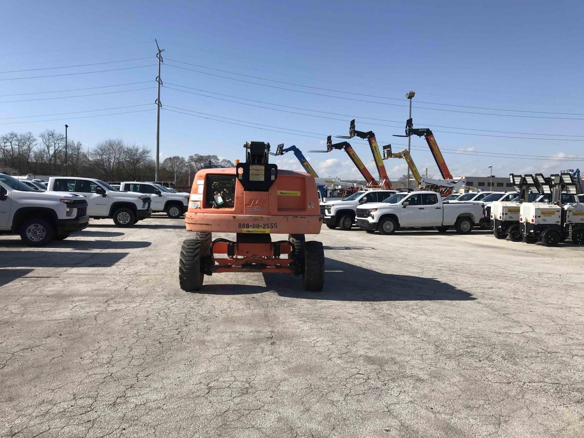 2013 JLG 400S