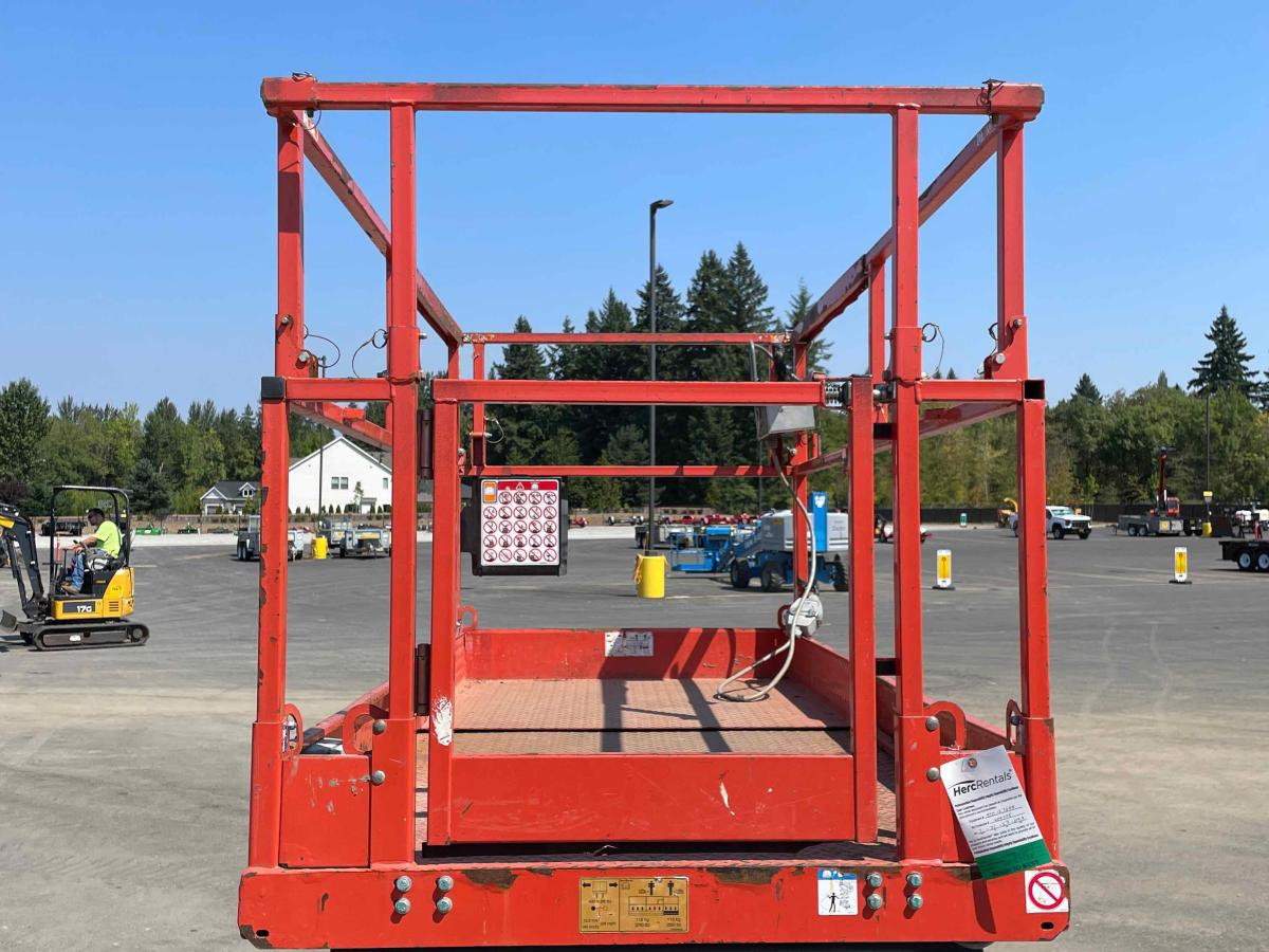 2016 Skyjack SJ4740