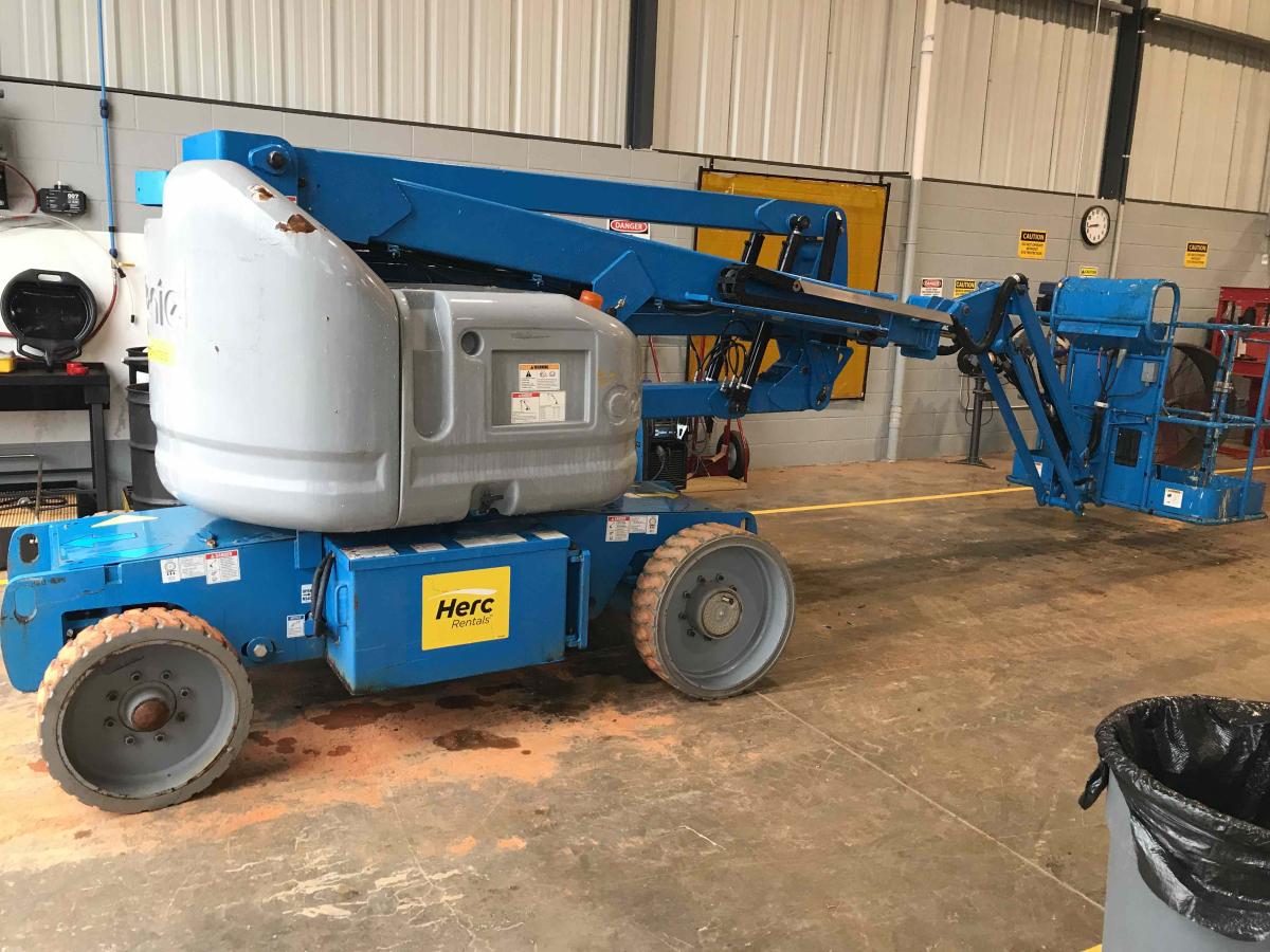2013 Genie Z-40/23 N