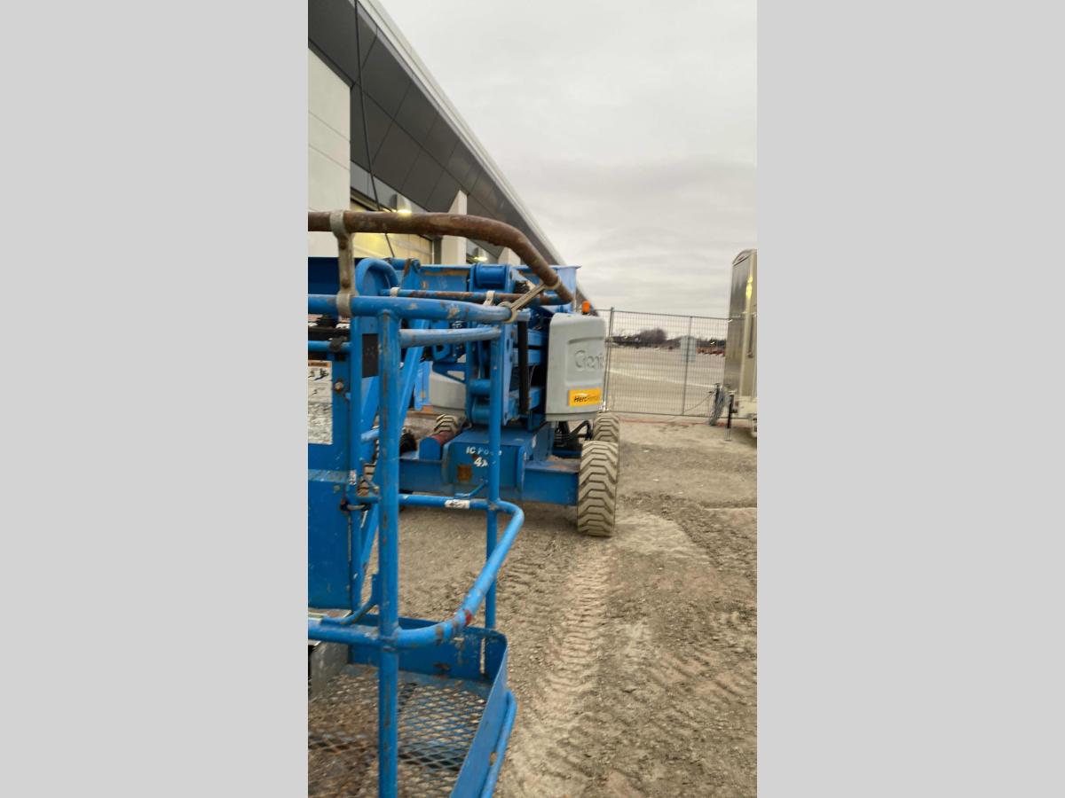 2014 Genie Z-45/25 RT