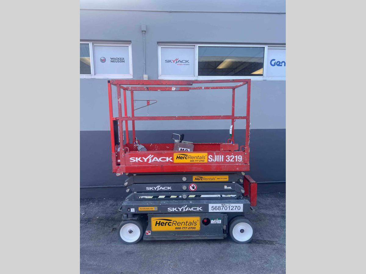 2017 Skyjack SJ3219-2