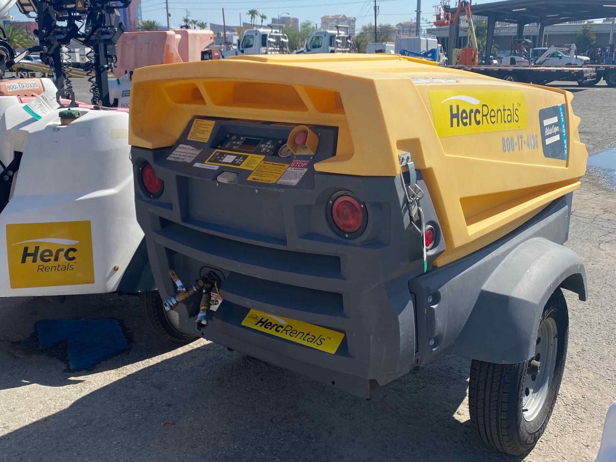 2017 Atlas Copco XAS 400