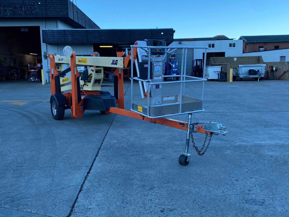 2018 JLG T500J-4