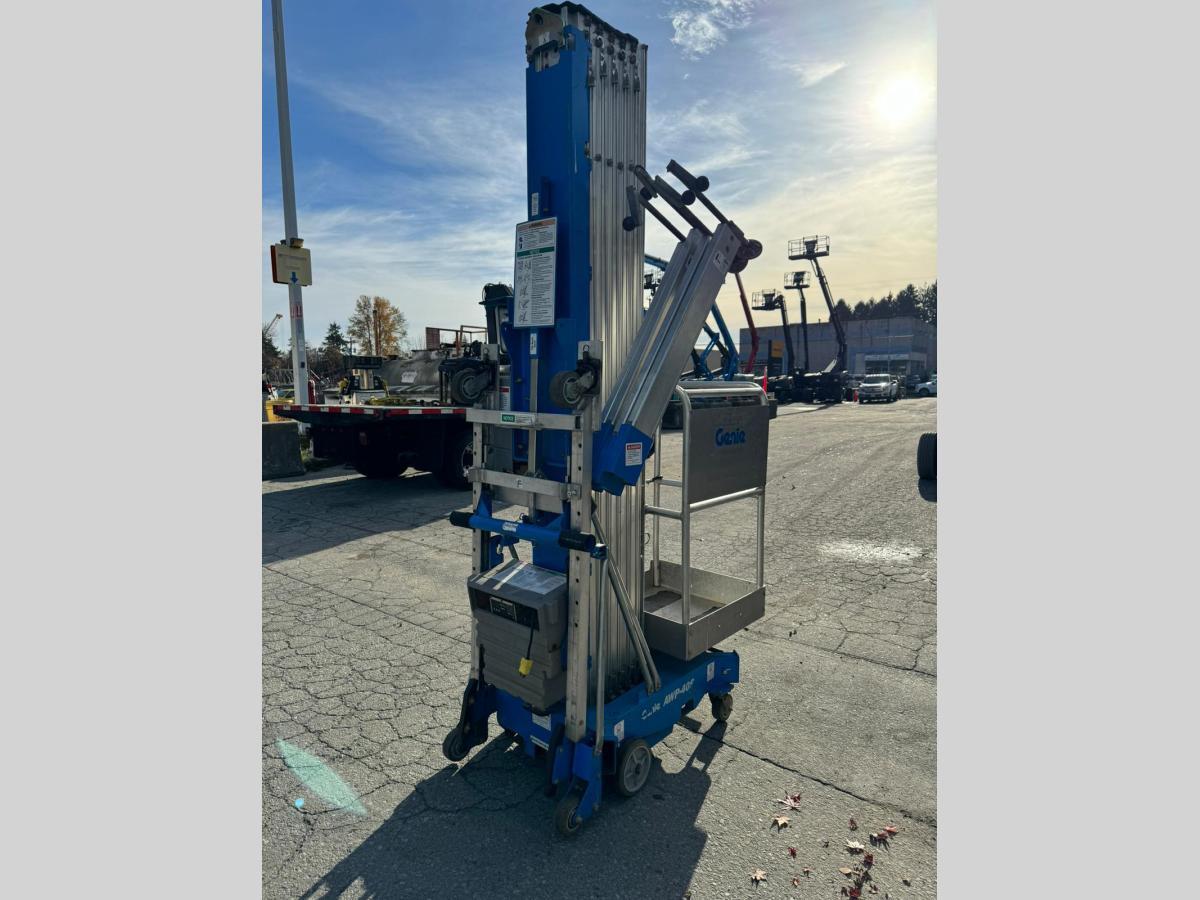 2018 Genie AWP-40S-2