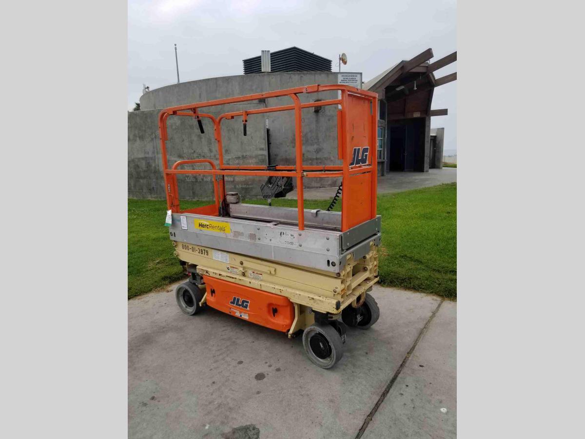 2014 JLG 1930ES-4