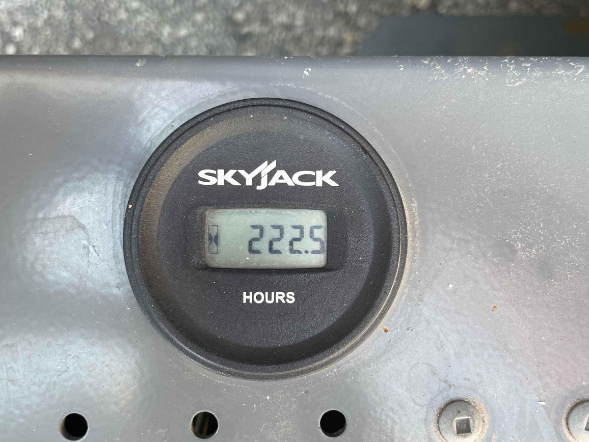 2017 Skyjack SJ3219