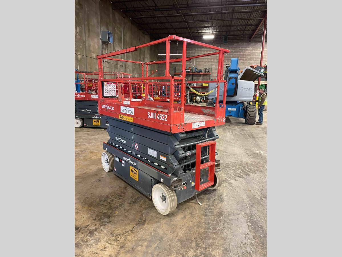 2017 Skyjack SJ4632