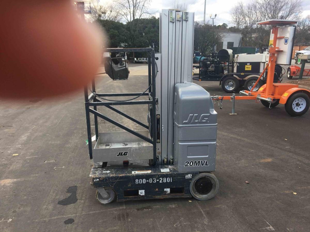 2014 JLG 20MVL