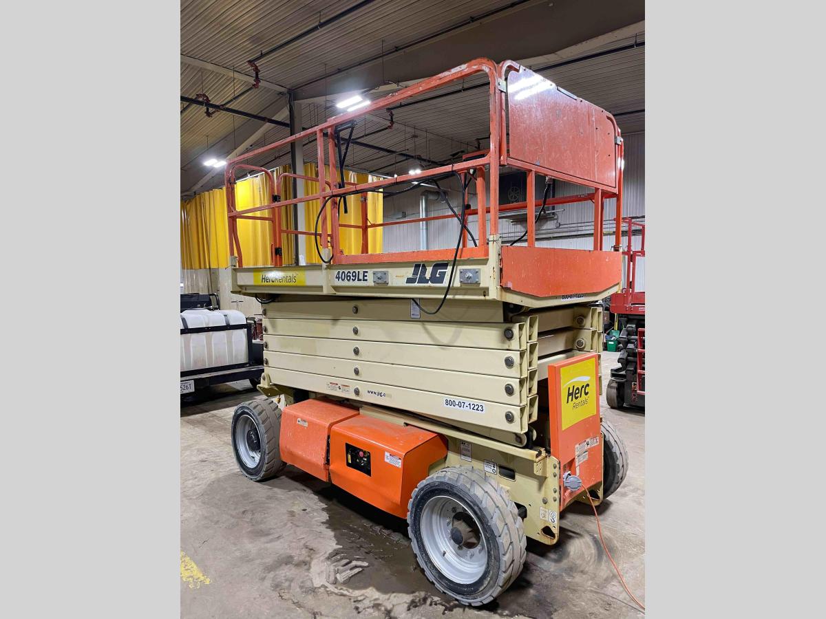 2015 JLG 4069LE-2