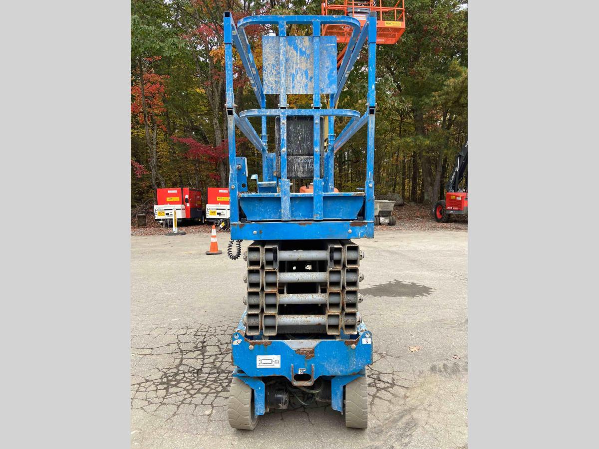 2016 Genie GS-3232