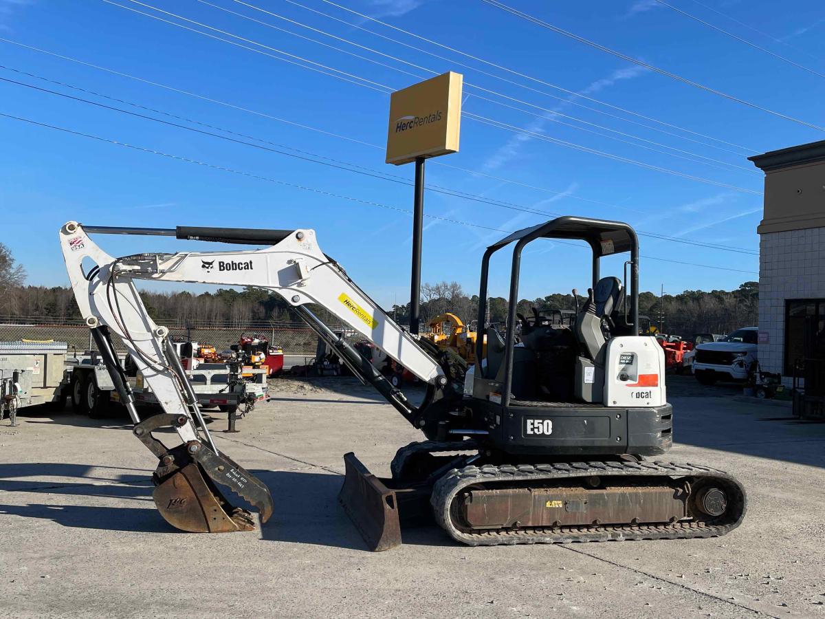 2018 Bobcat E50