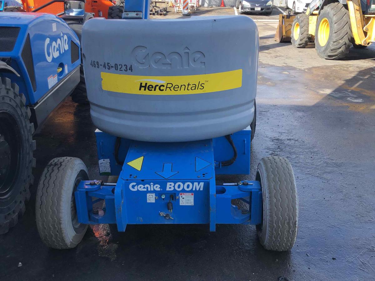 2013 Genie Z-45/25
