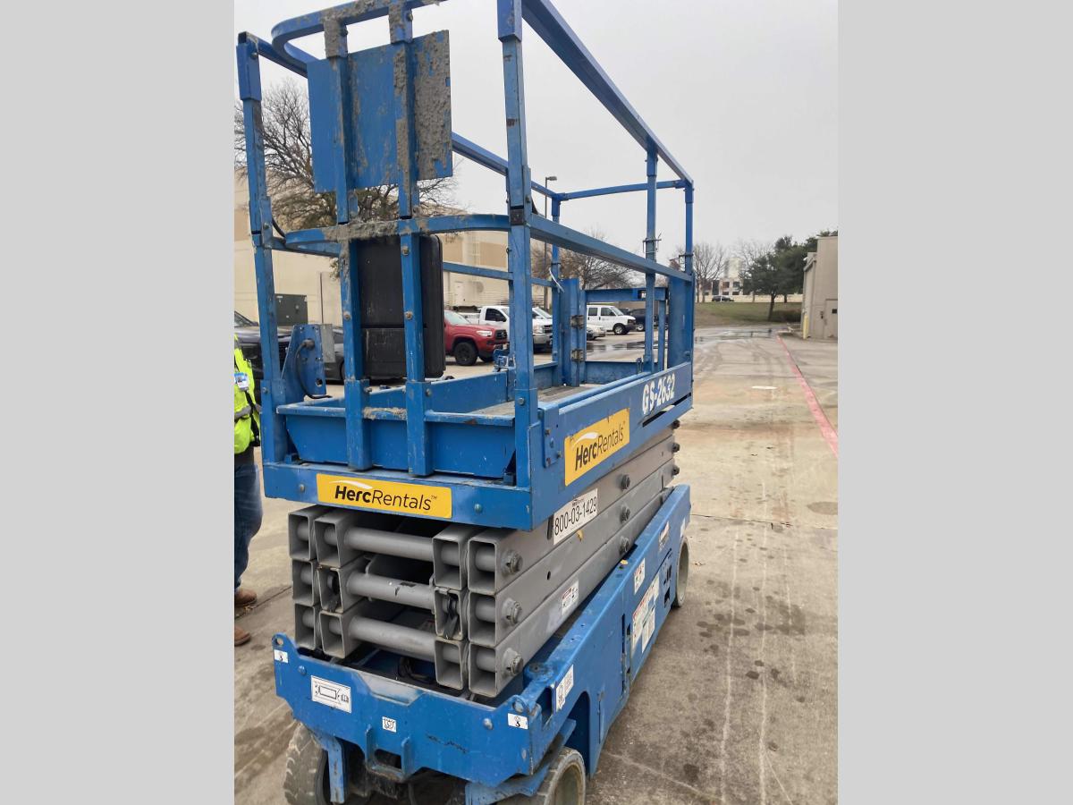 2014 Genie GS-2632