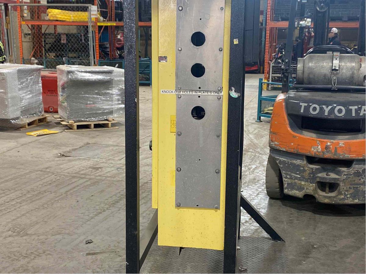 2011 Trystar I-Line 1200A-4