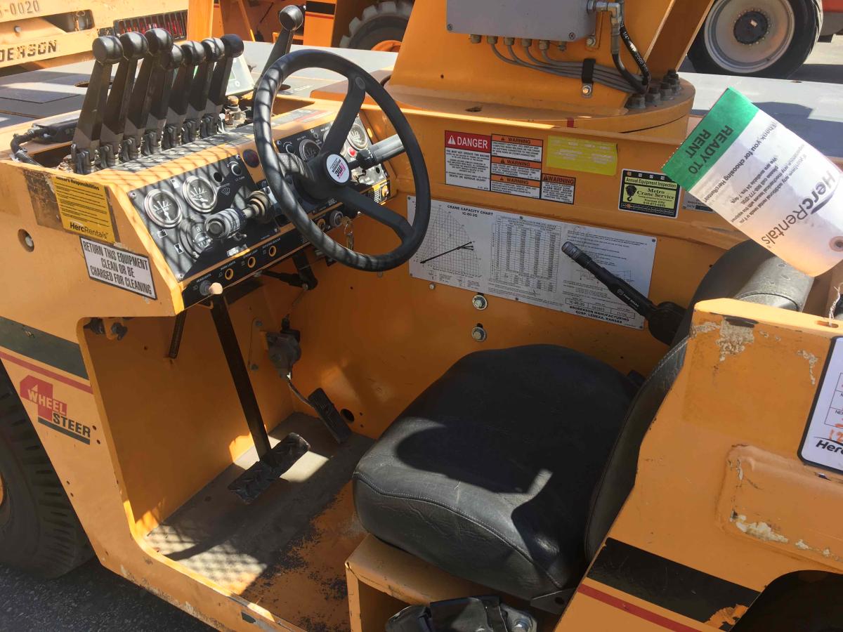2006 Broderson IC803G
