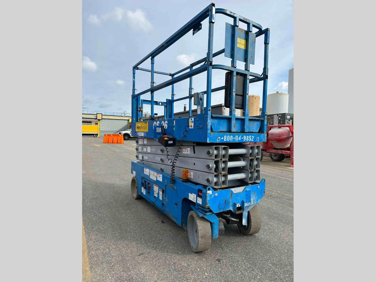 2015 Genie GS-2632