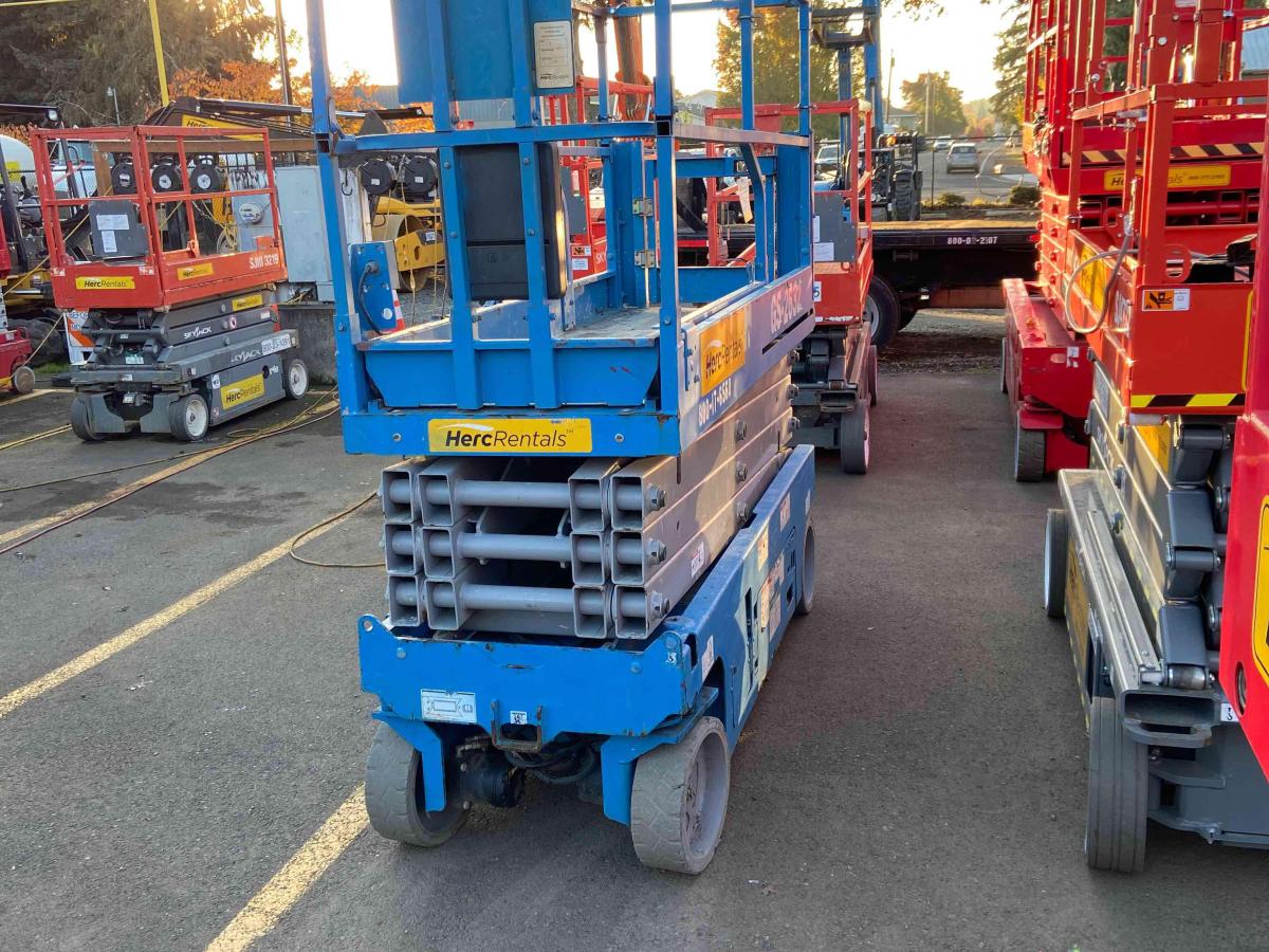 2017 Genie GS-2632