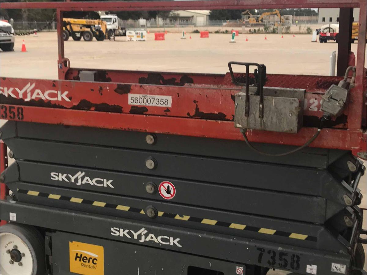 2015 Skyjack SJ3226