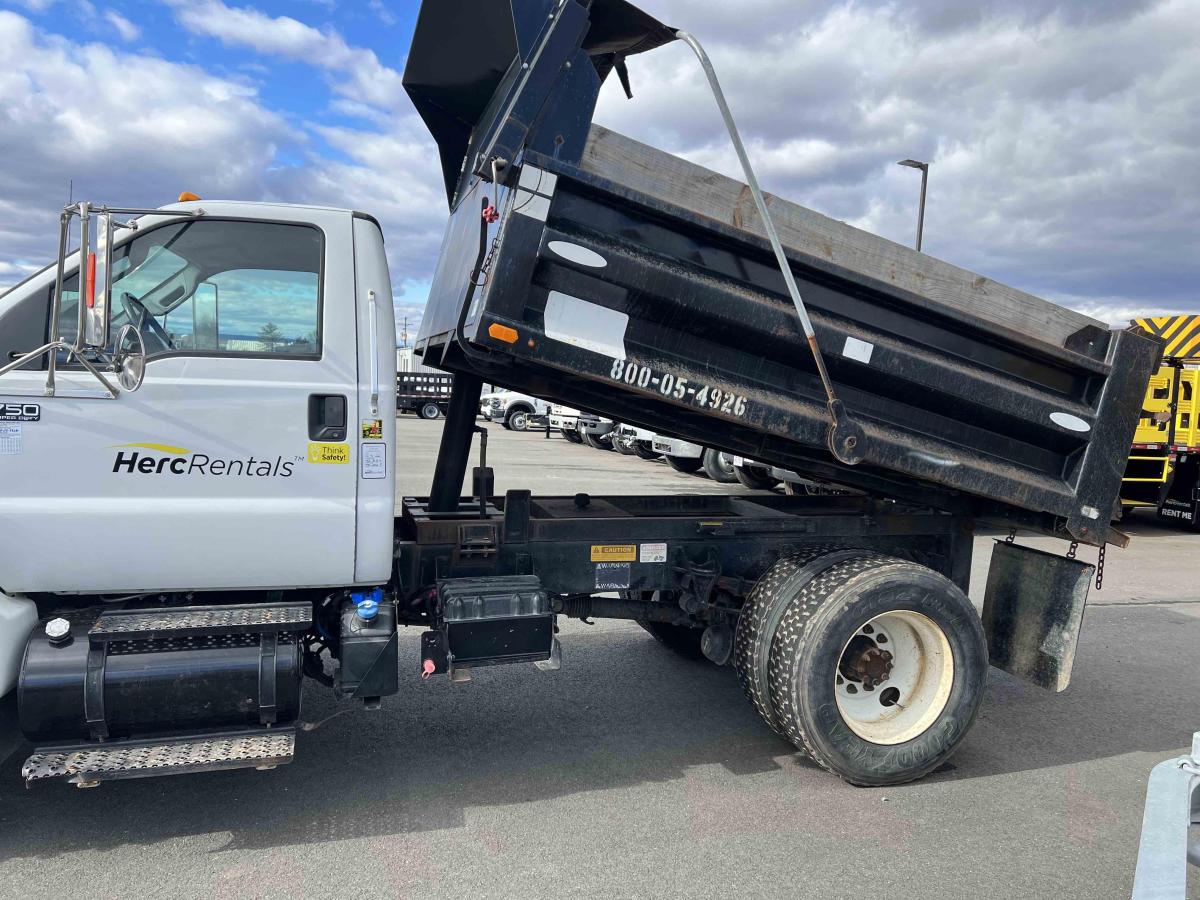 2015 Ford F750