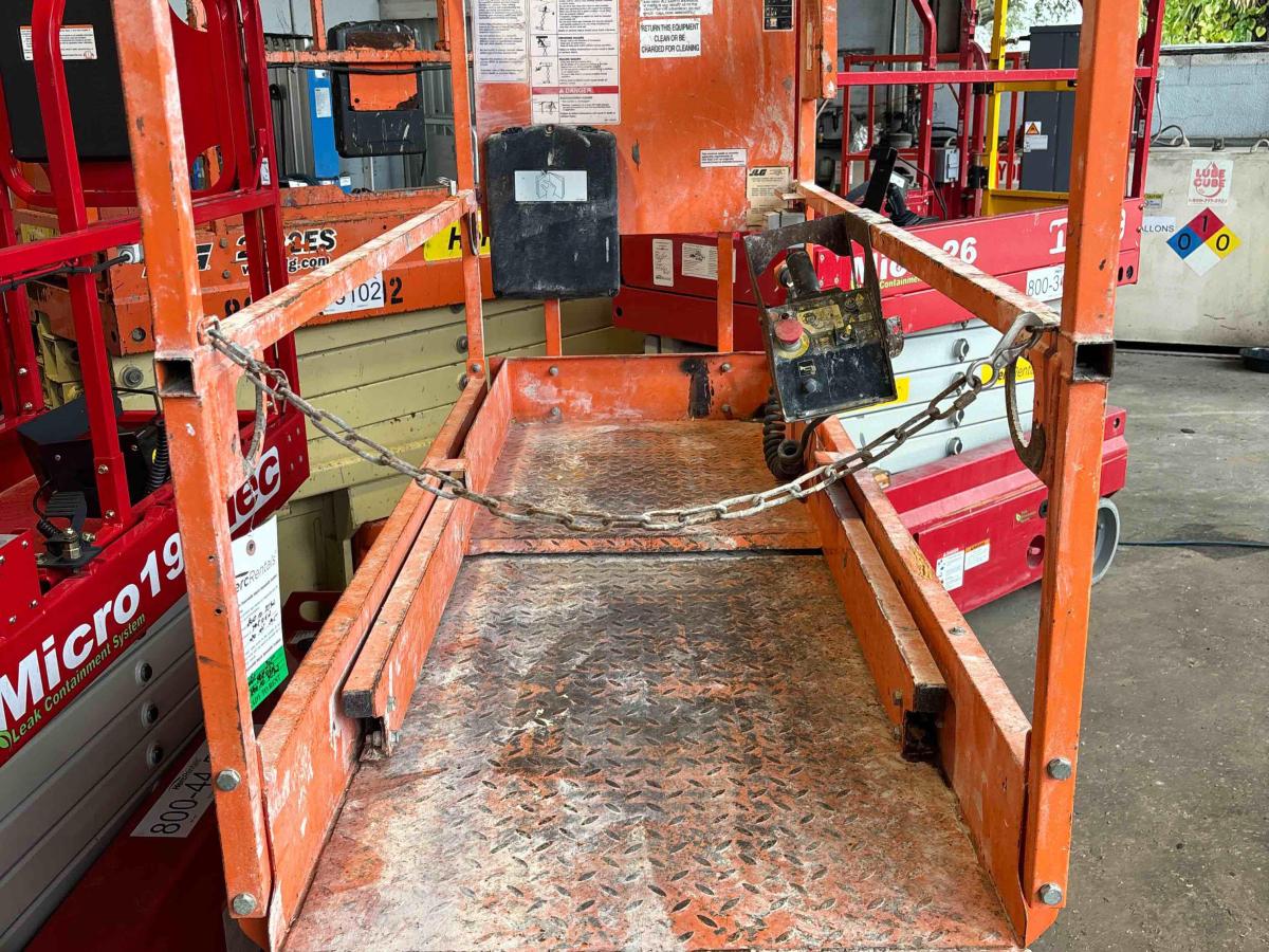 2016 JLG 1932RS
