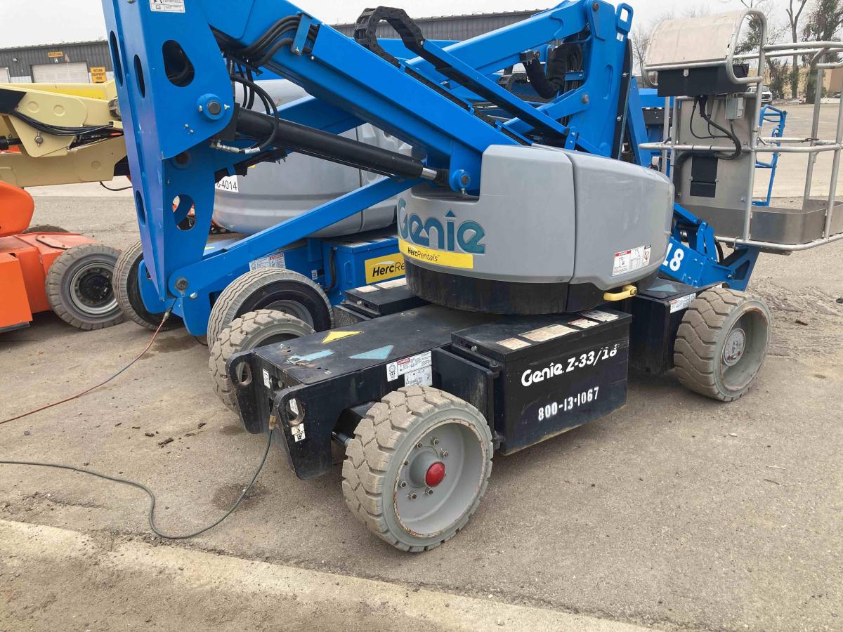 2016 Genie Z-33/18