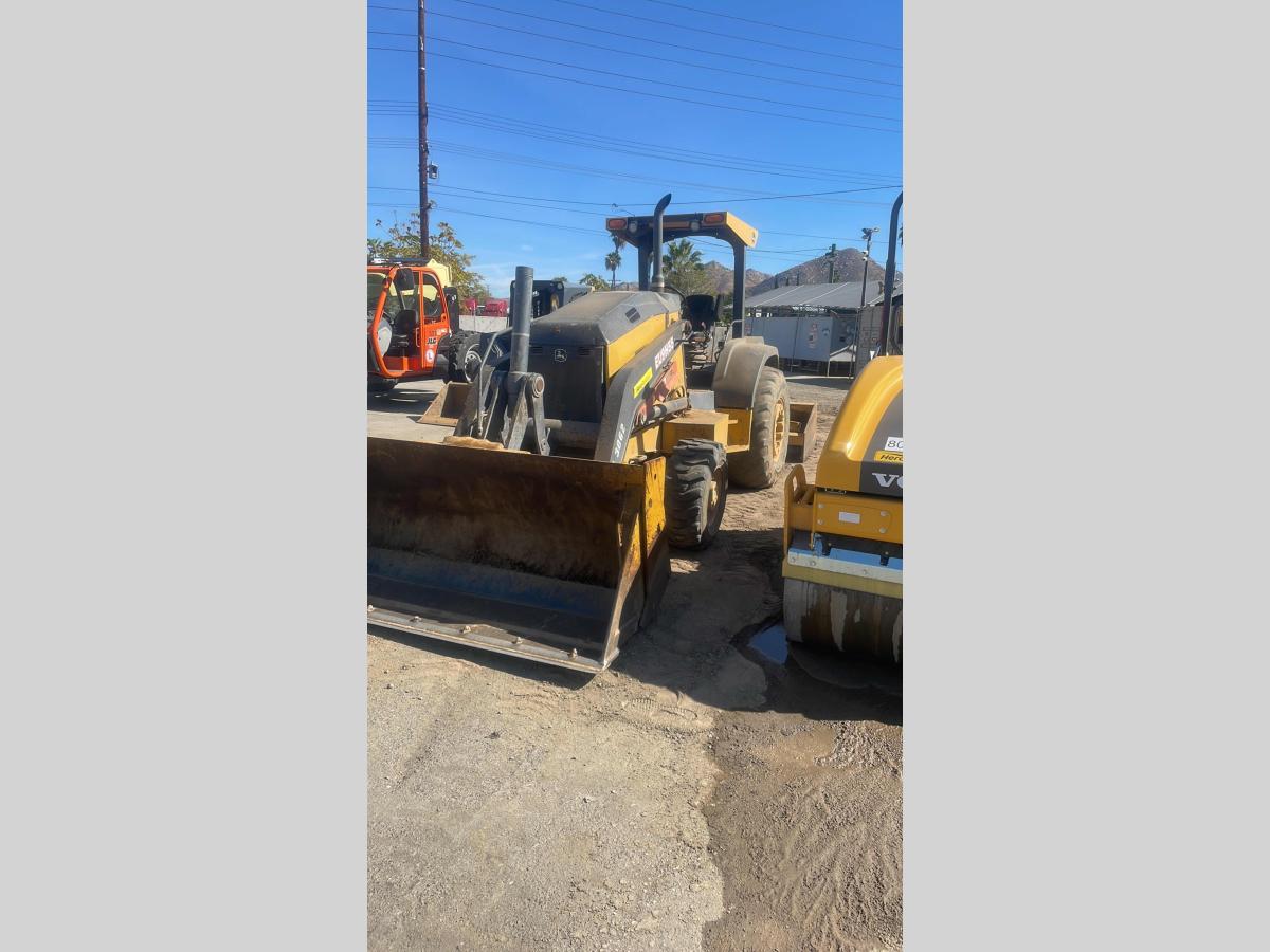 2016 John Deere 210LEP-1