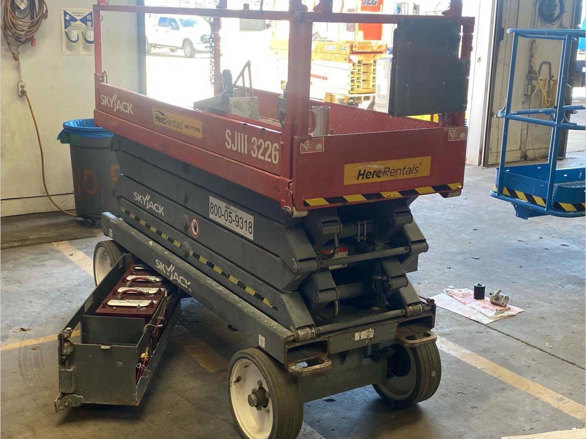 2015 Skyjack SJ3226