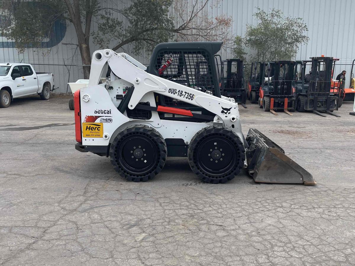 2017 Bobcat S650
