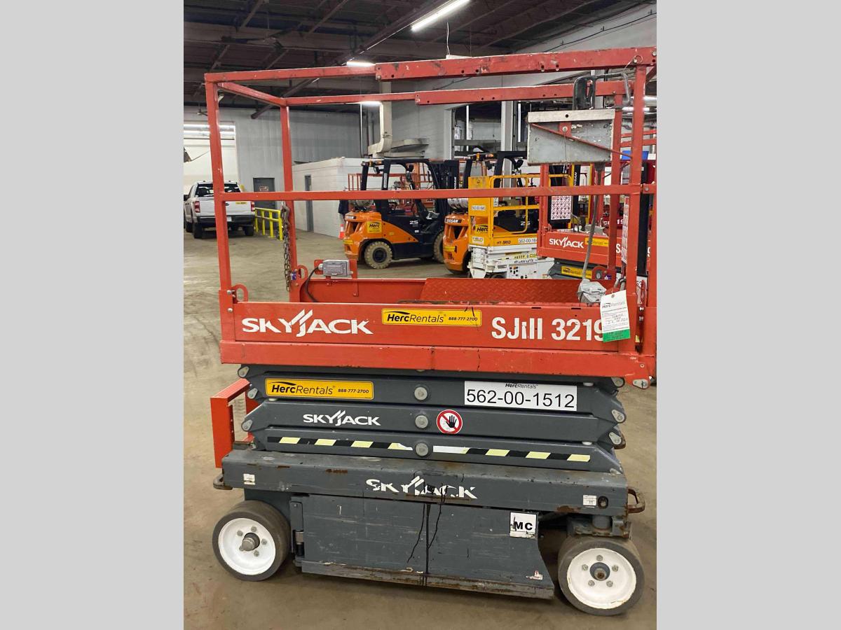 2017 Skyjack SJ3219
