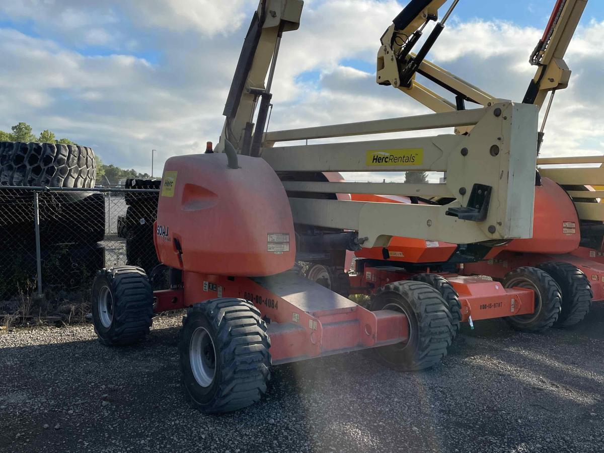2013 JLG 450AJ-2