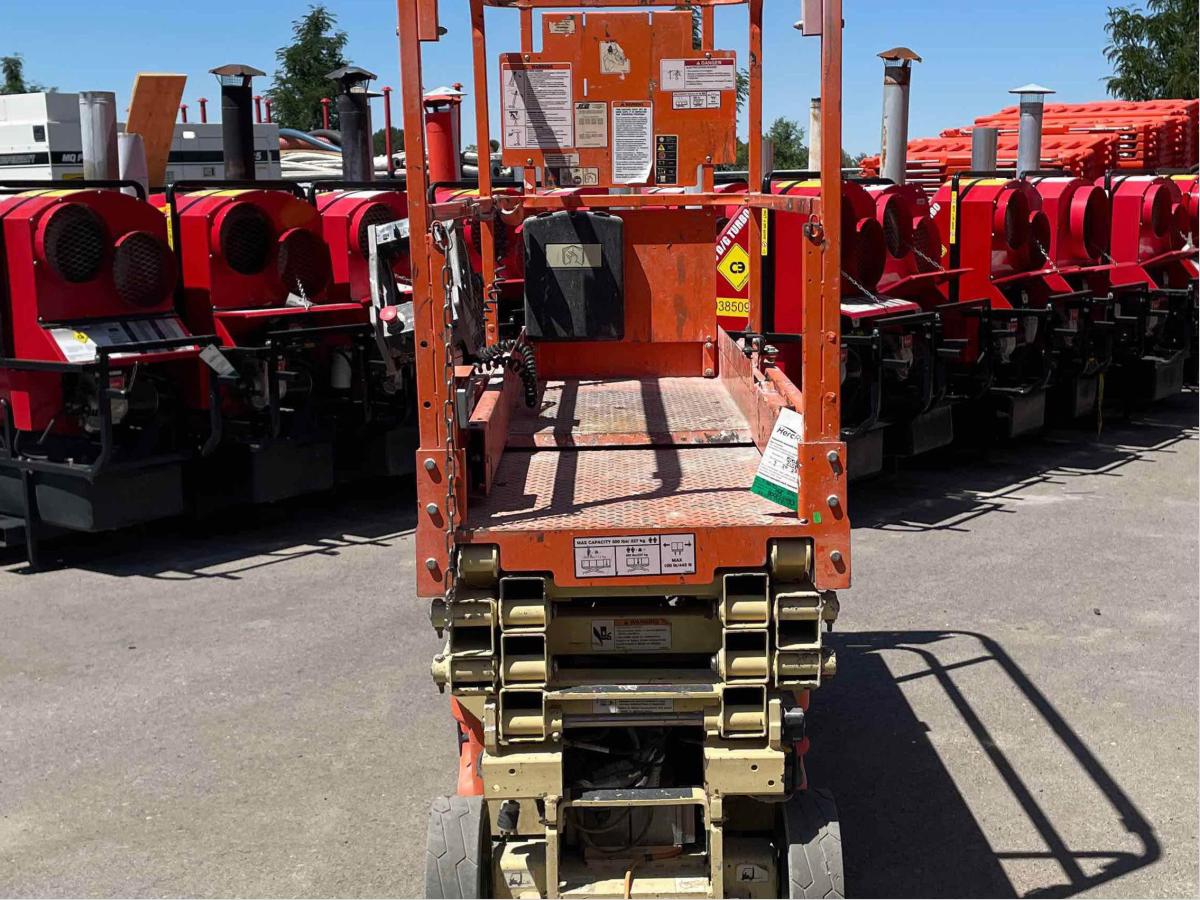 2017 JLG 1930ES