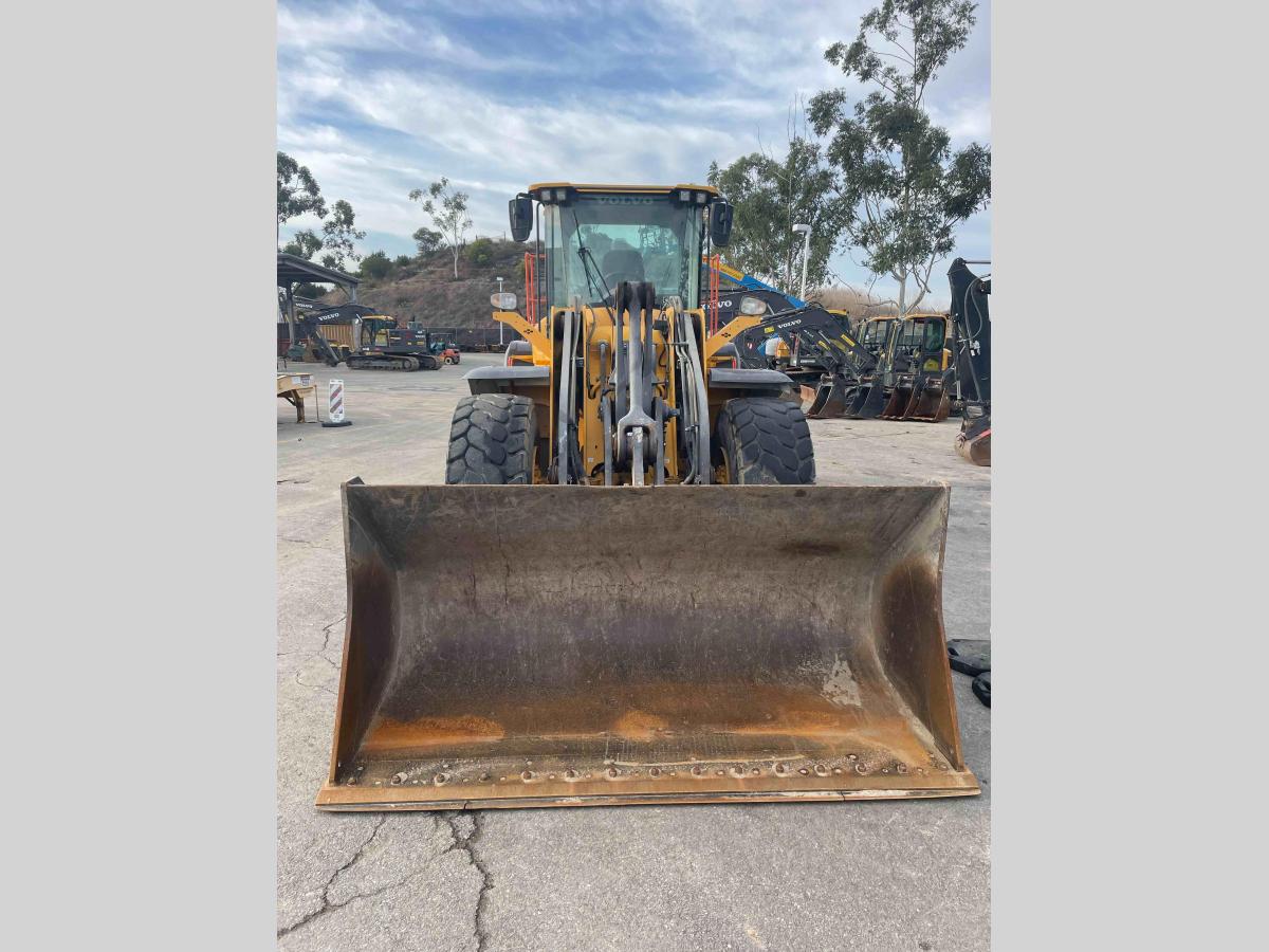 2019 Volvo L110H