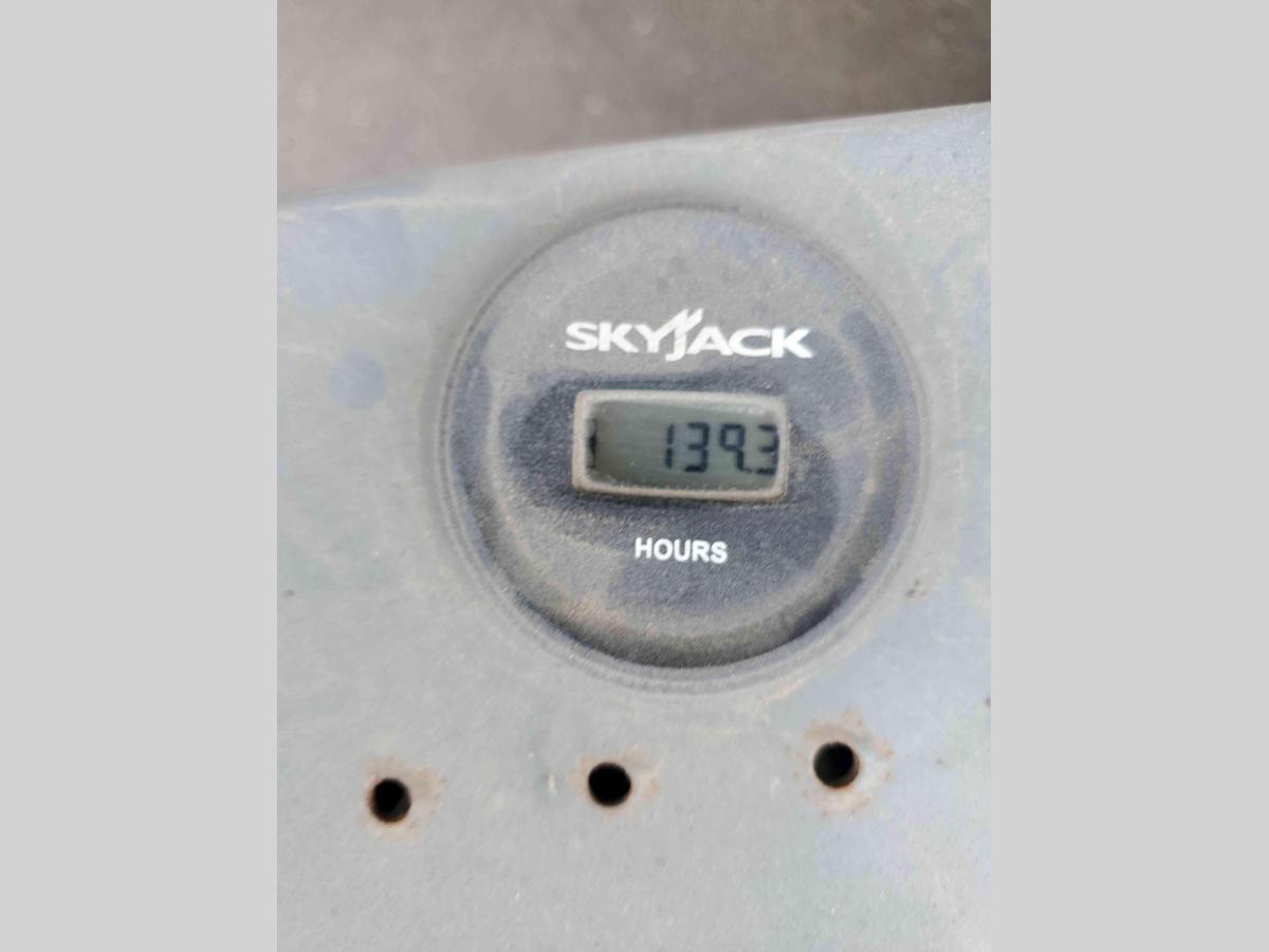 2017 Skyjack SJ3219