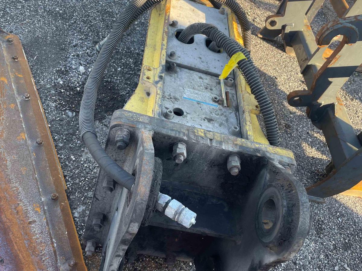 2019 Stanley MBX308