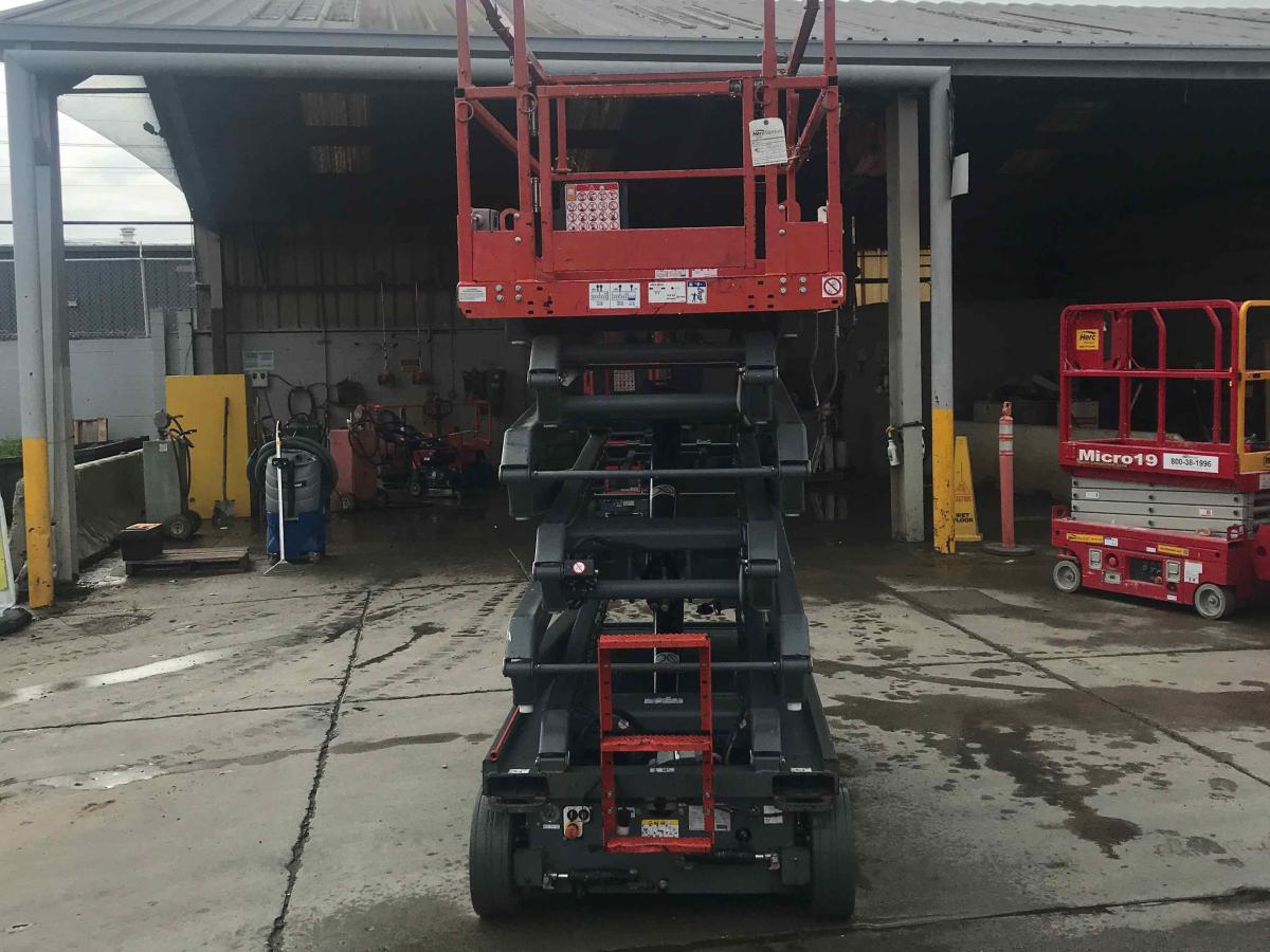 2017 Skyjack SJ4632