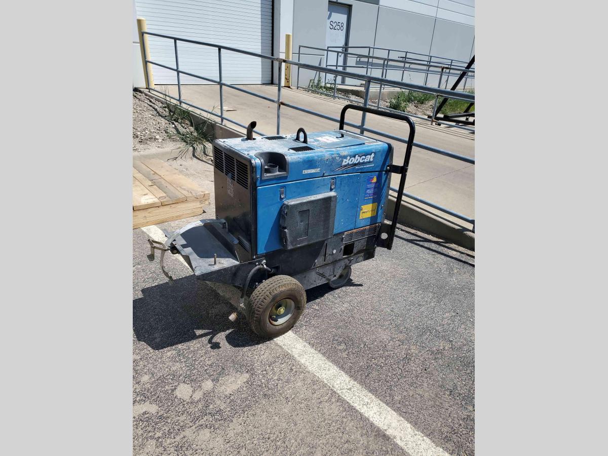 2015 Miller Bobcat 250 LP