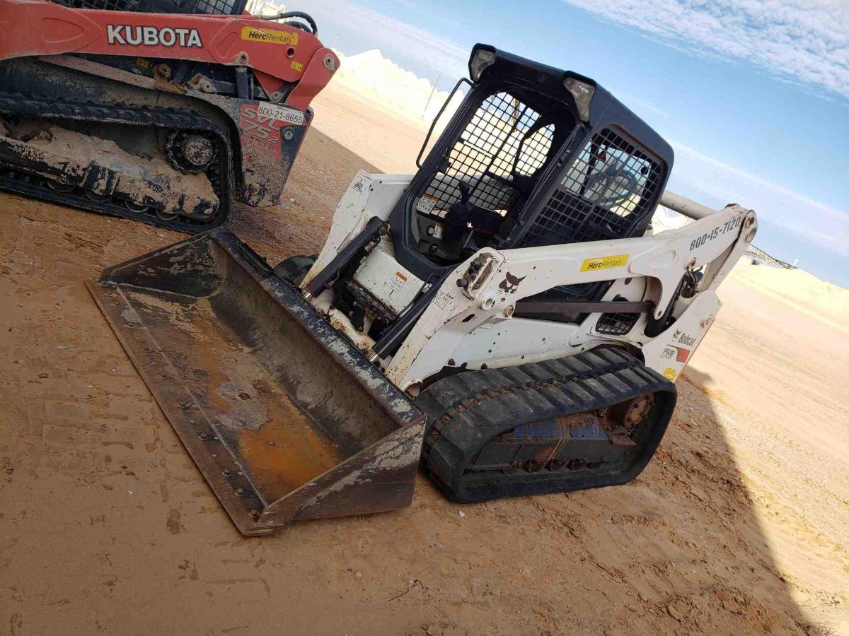 2017 Bobcat T740