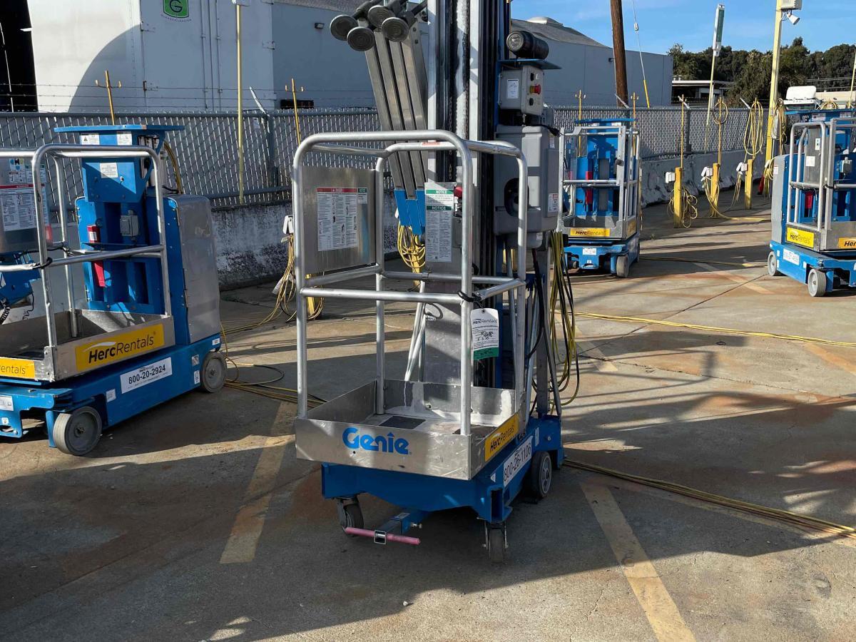 2019 Genie AWP-36S