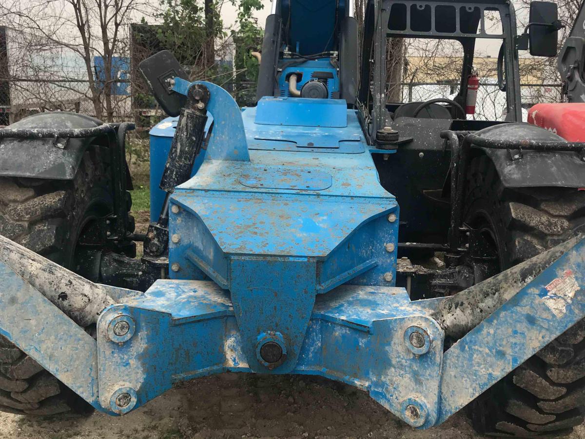 2017 Genie GTH-1056