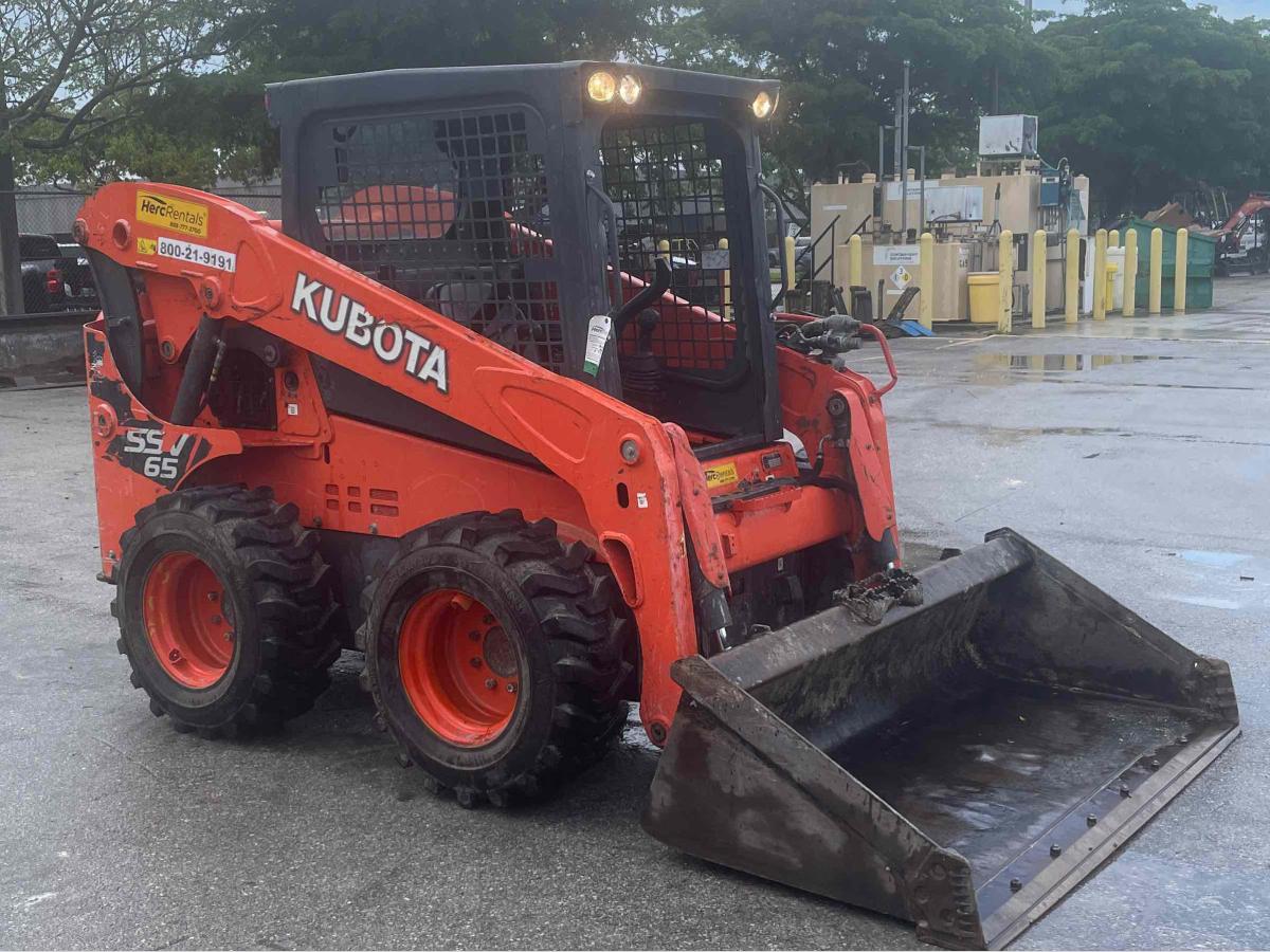 2018 Kubota SSV65