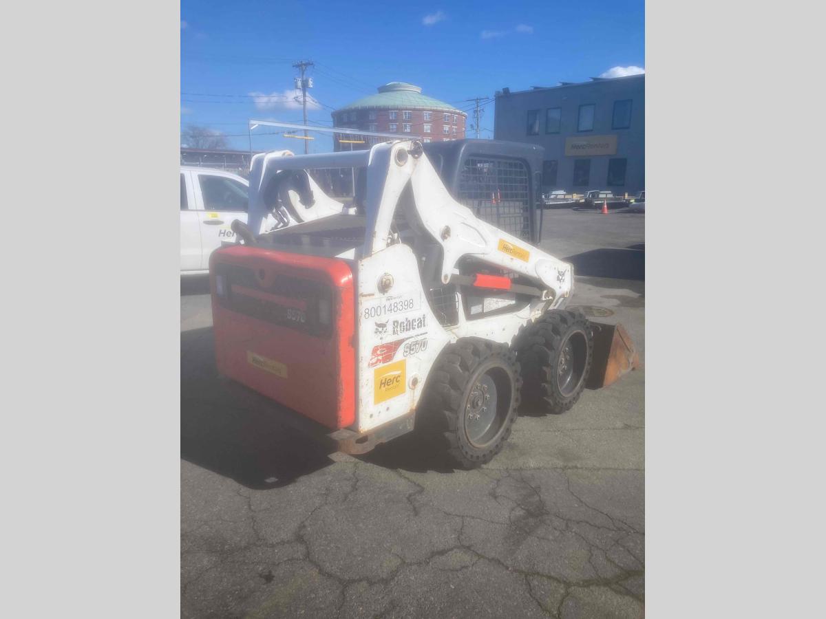 2017 Bobcat S570-4