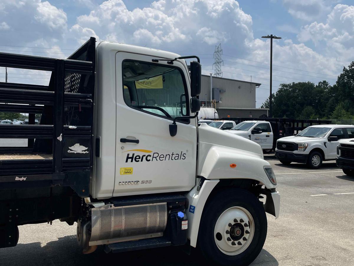 2018 Hino 268-8