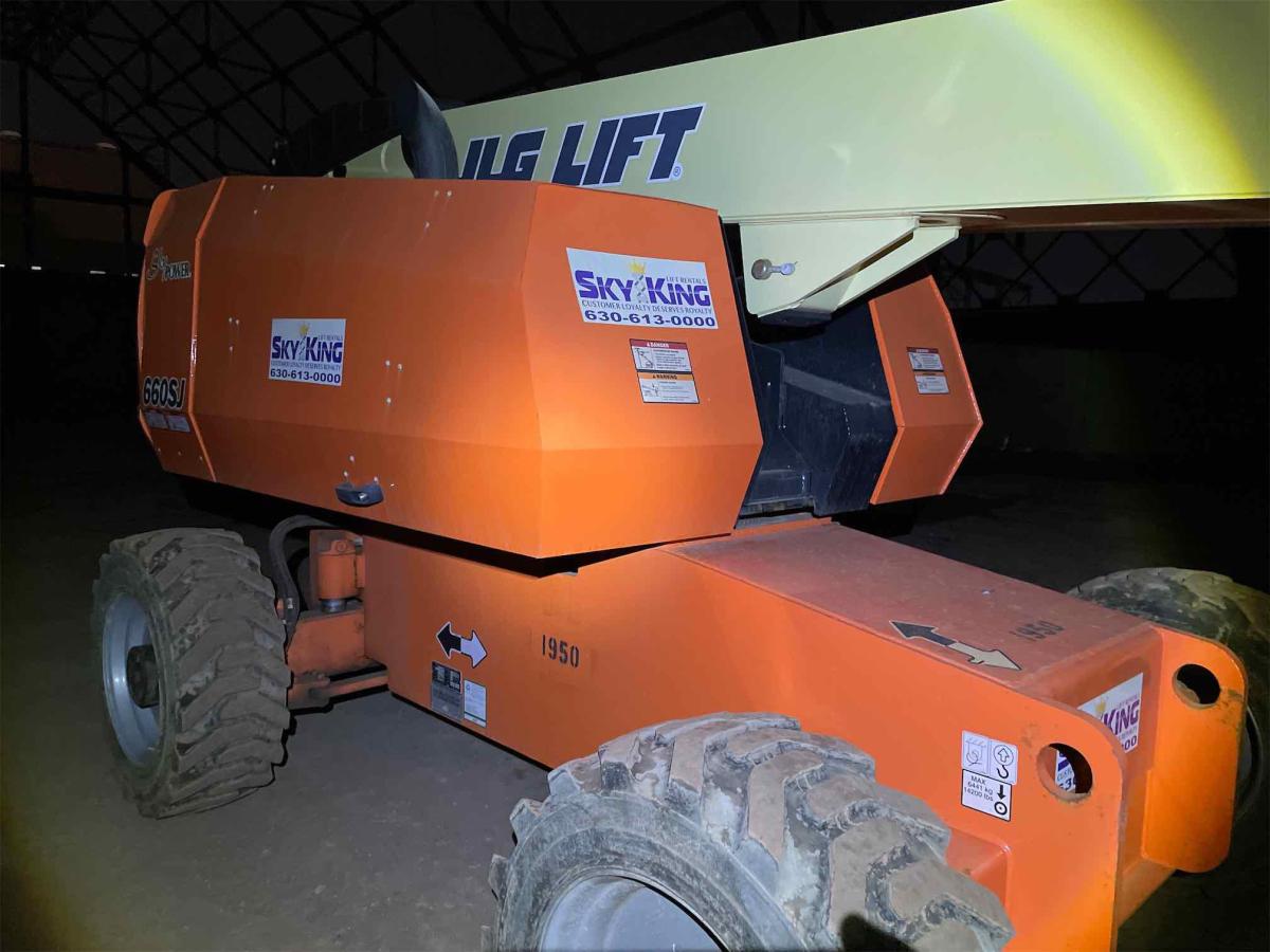 2013 JLG 660SJ