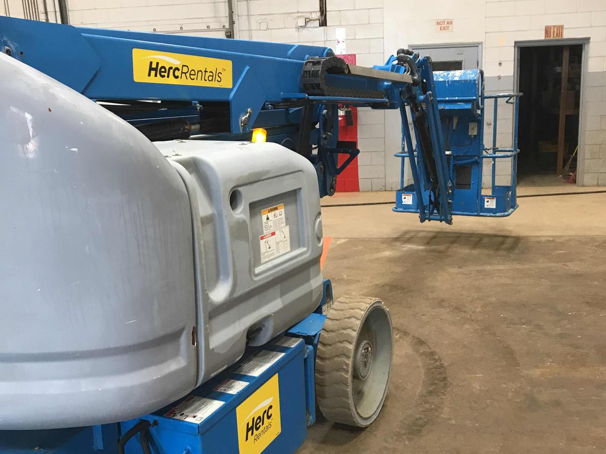 2012 Genie Z-40/23 N