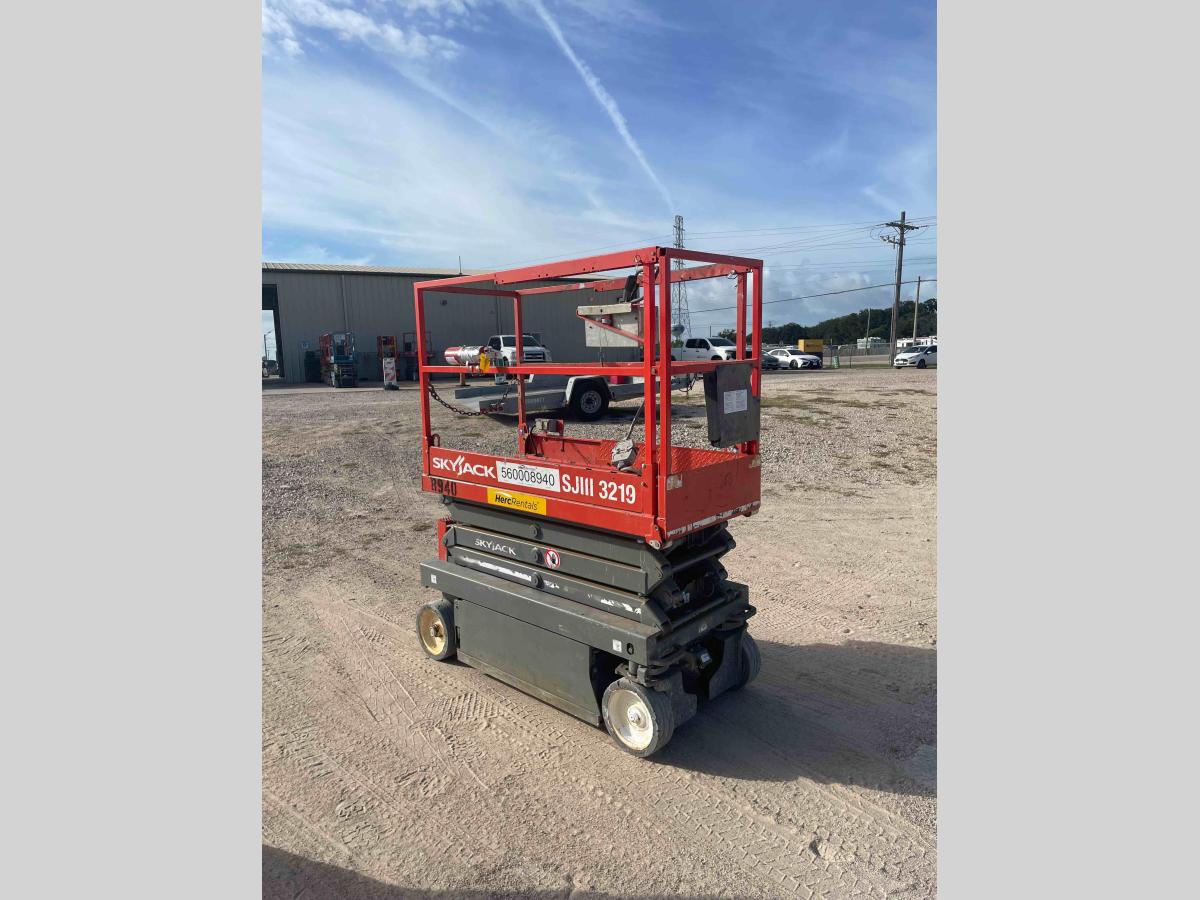 2017 Skyjack SJ3219