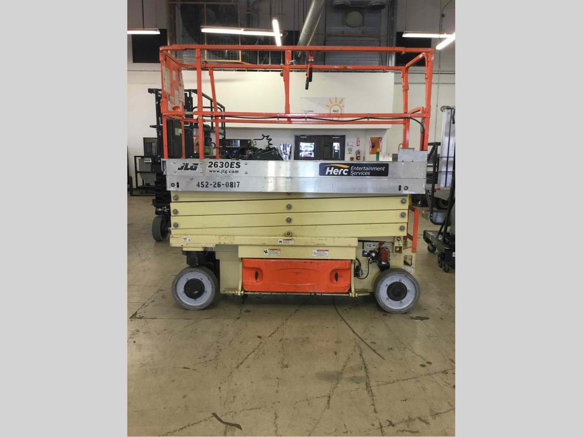 2012 JLG 2630ES Used Slab Scissor Lift in BURBANK, CA, ID217875