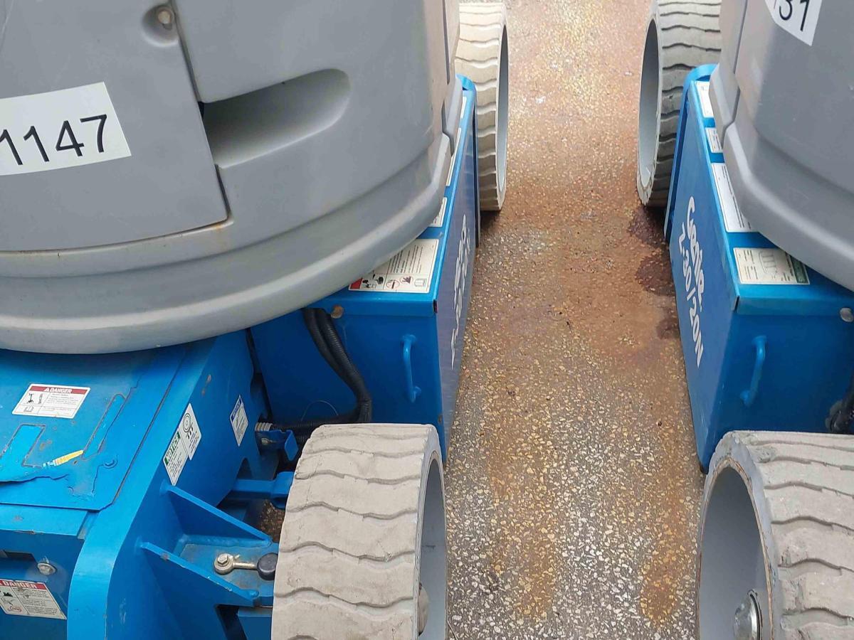 2013 Genie Z-30/20N RJ-7
