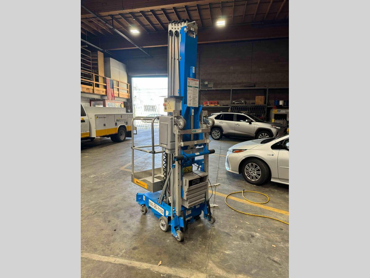 2019 Genie AWP-36S-2