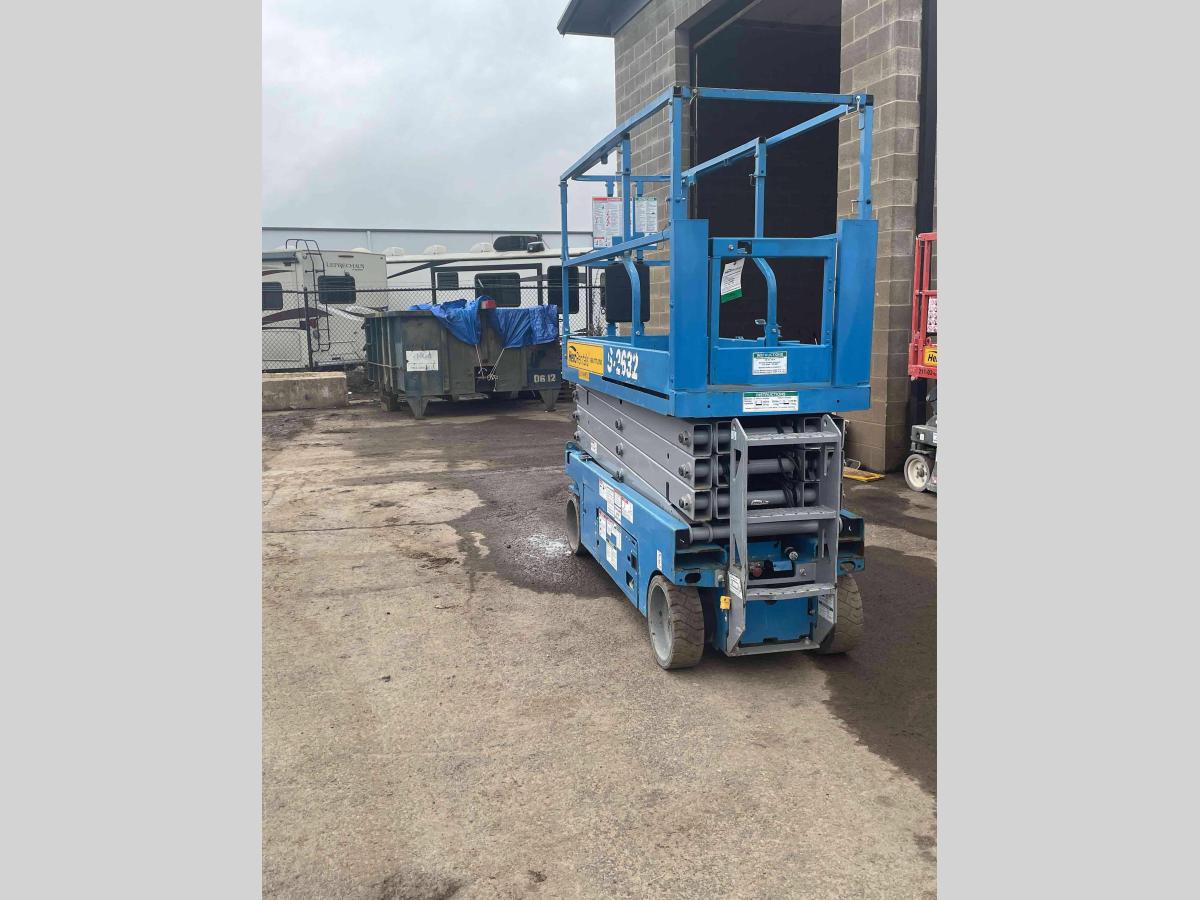 2017 Genie GS-2632